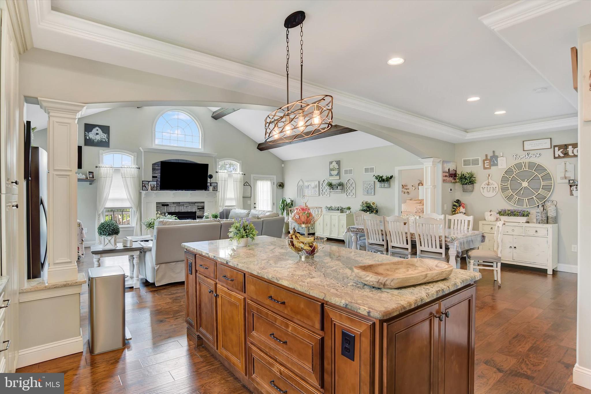 223 Colebrook Road Elizabethtown, PA 17022 - Photo 13 of 40 Kitchen