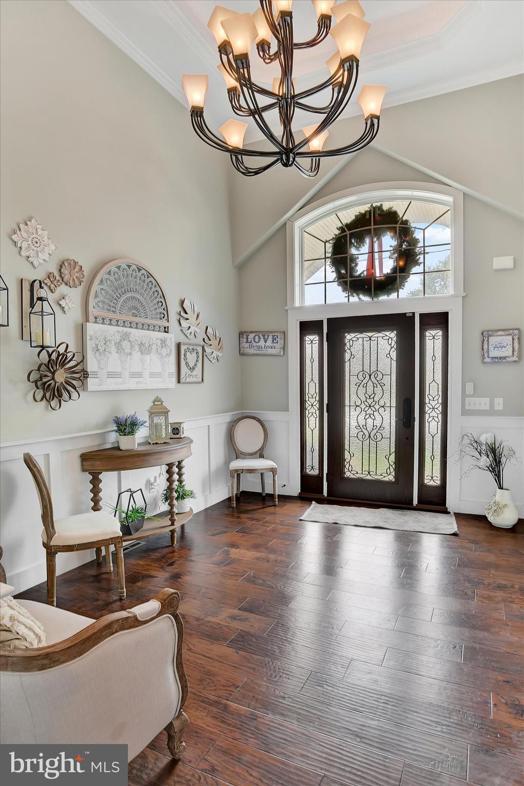 223 Colebrook Road Elizabethtown, PA 17022 - Photo 5 of 40 Vestibule