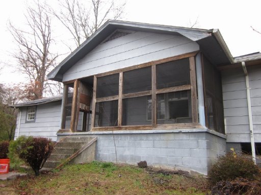126 Duncan Road Clinton, TN 37716 - Photo 1 of 9 Primary Photo
