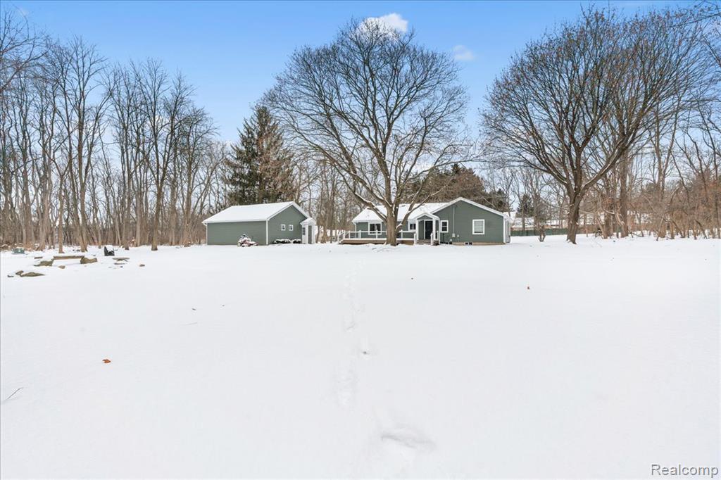 4666 Brighton Road Brighton, MI 48116 - Photo 14 of 37
