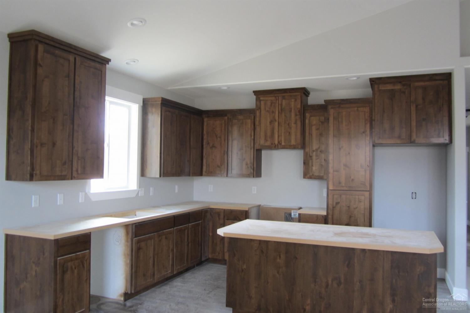 16430 Riley Drive La Pine, OR 97739 - Photo 11 of 18 Additional Photo