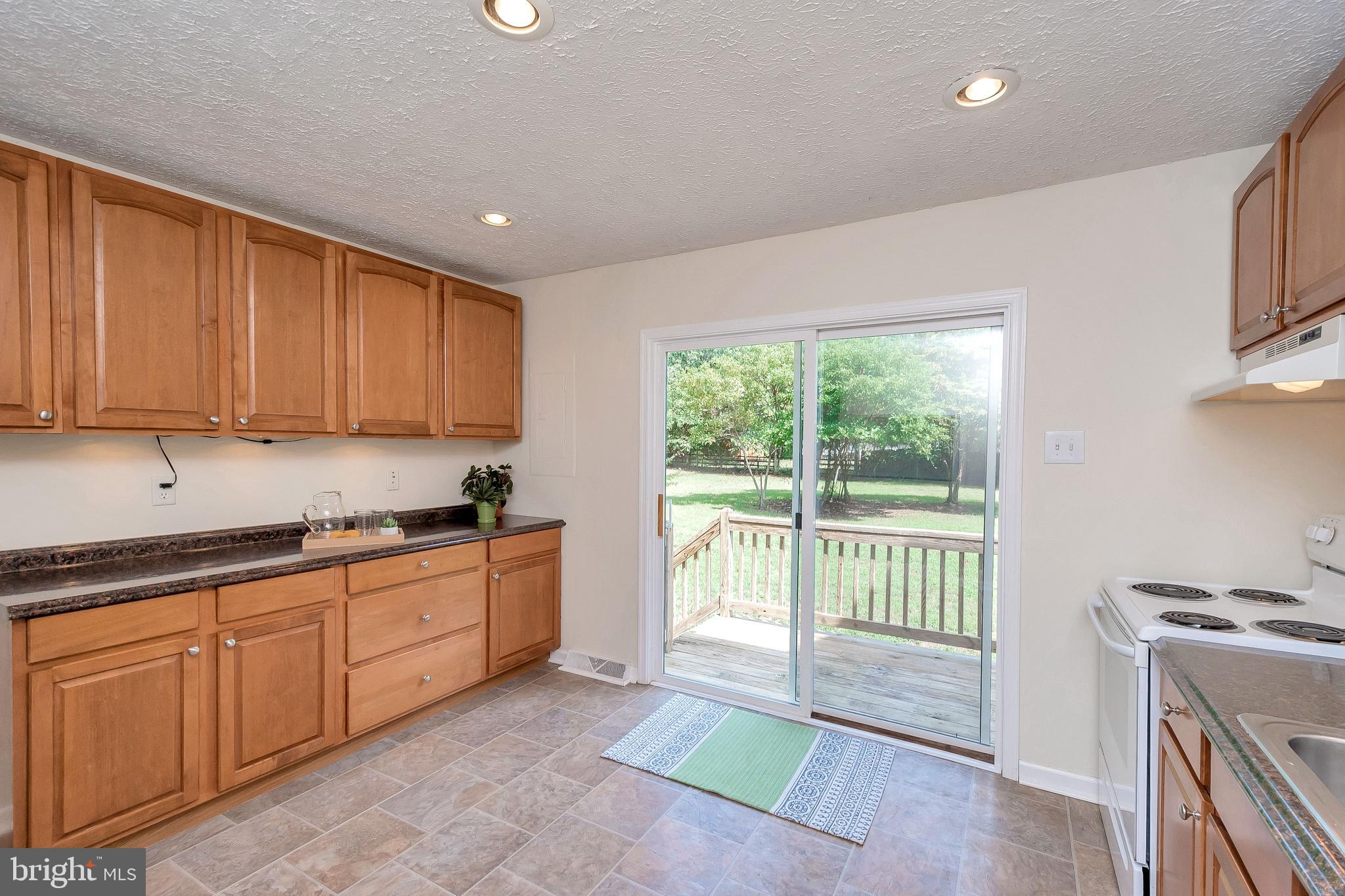 12235 Pinyon Lane Ruther Glen, VA 22546 - Photo 12 of 44