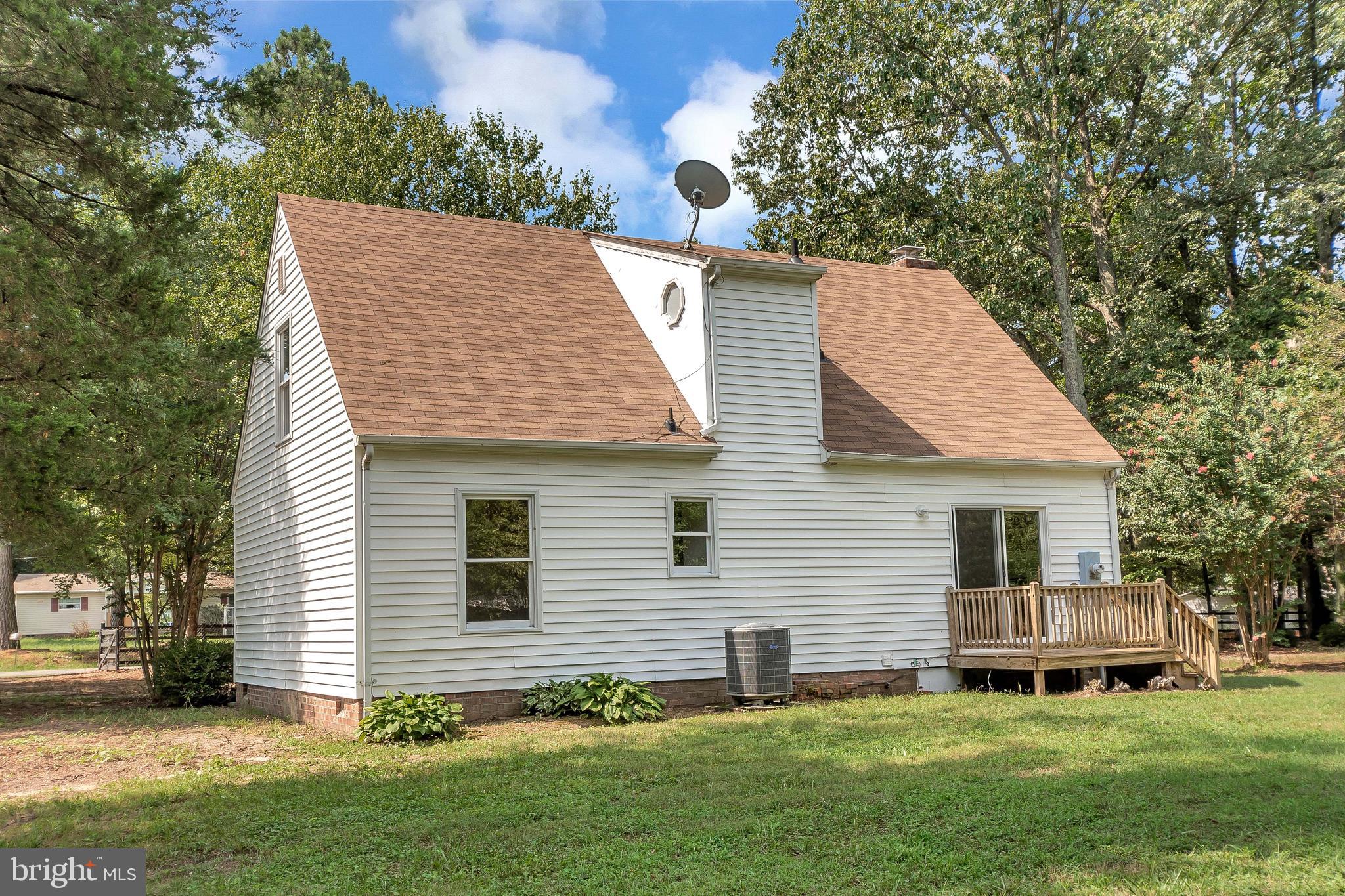 12235 Pinyon Lane Ruther Glen, VA 22546 - Photo 32 of 44