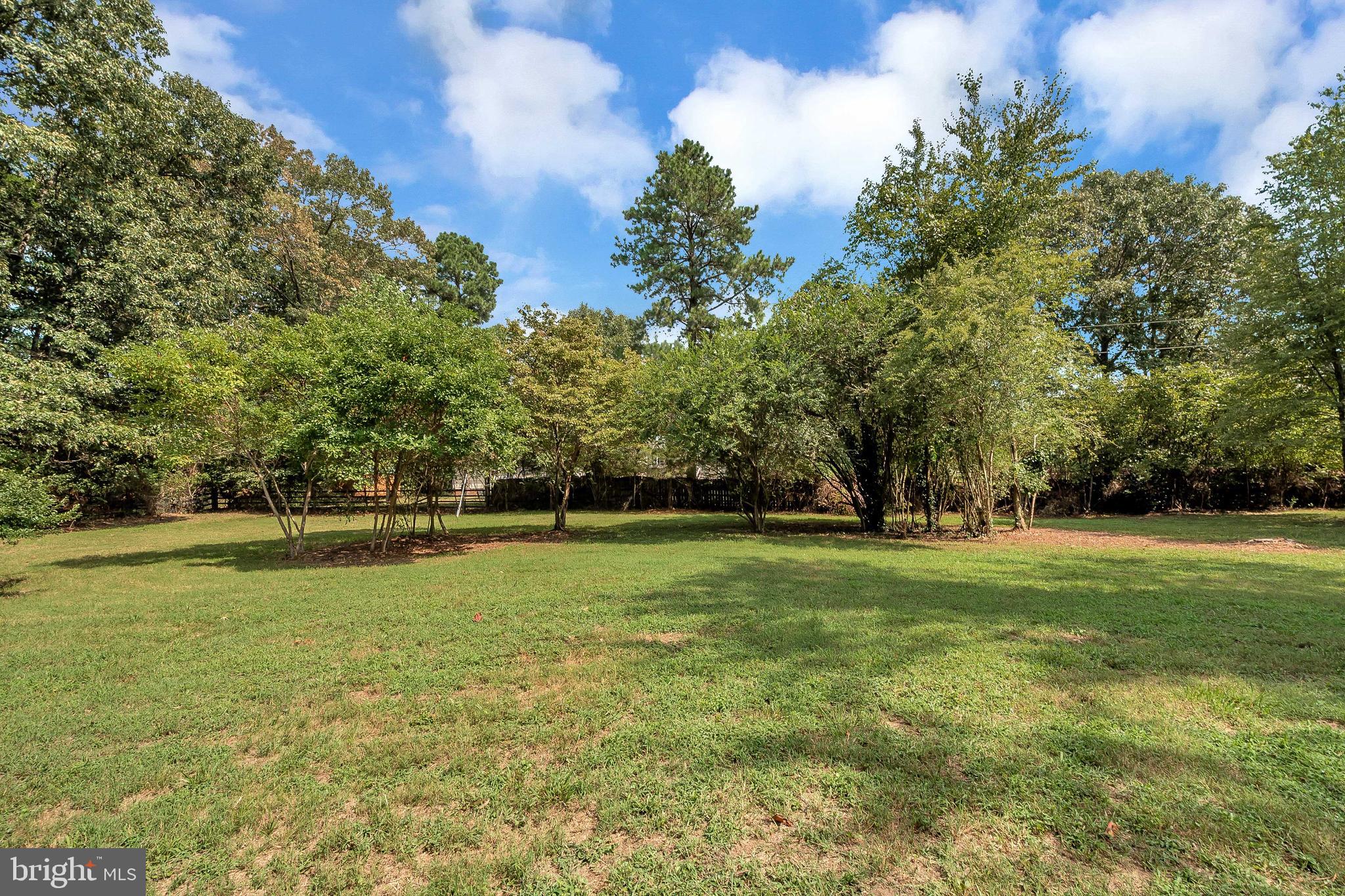 12235 Pinyon Lane Ruther Glen, VA 22546 - Photo 33 of 44