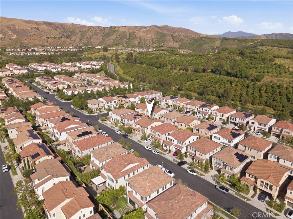 84 Rockinghorse Irvine, CA 92602 - Photo 40 of 41 Drone View
