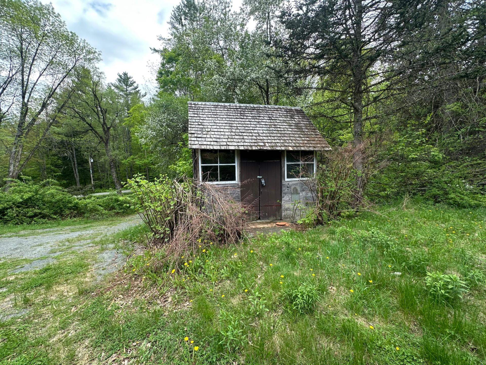 197 Garey Road Thetford, VT 05045 - Photo 6 of 31