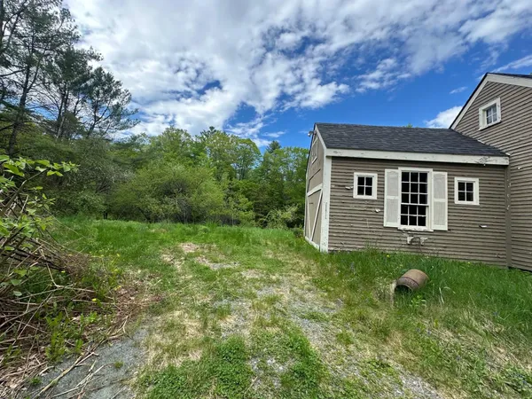 $274,900 | 197 Garey Road, Thetford, VT 05045