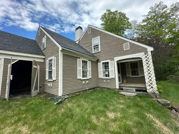 $274,900 | 197 Garey Road, Thetford, VT 05045