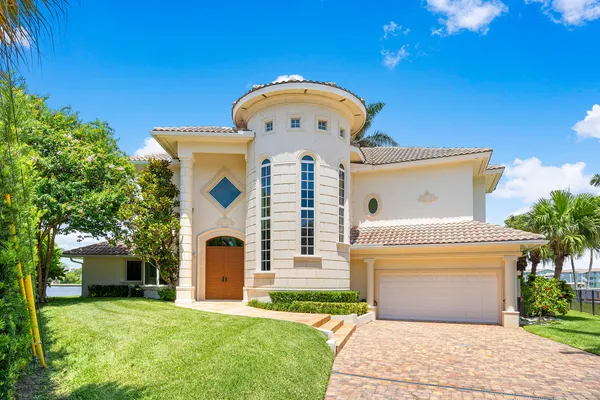 $10,000 | 66 Harbour Drive North, Ocean Ridge, FL 33435