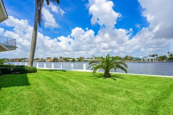 $10,000 | 66 Harbour Drive North, Ocean Ridge, FL 33435