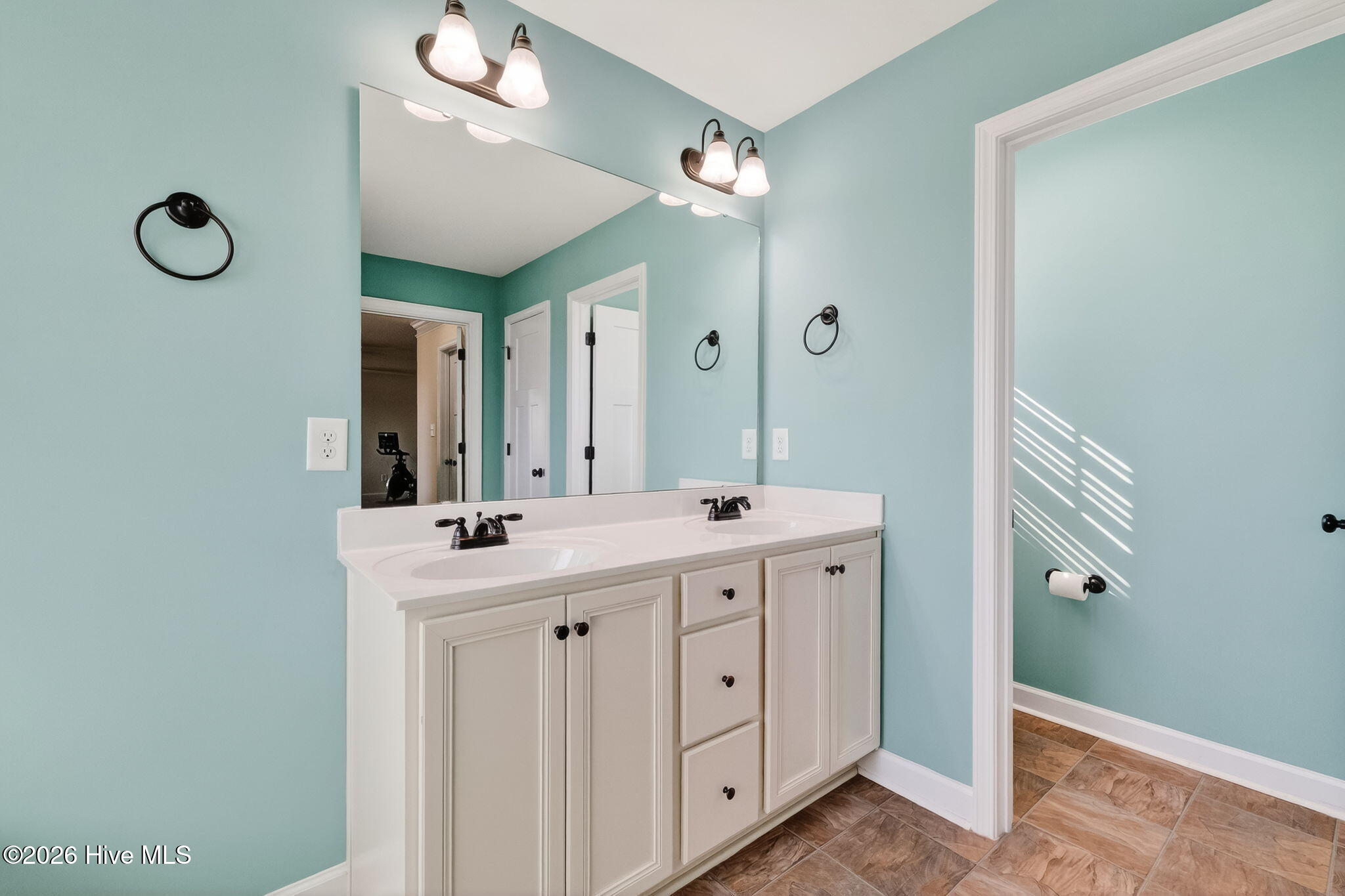 423 Planters Ridge Drive Pikeville, NC 27863 - Photo 21 of 35 23-web-or-mls-DSC02145