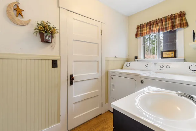 $339,900 | 1495 Main Street, Pittsburg, NH 03592