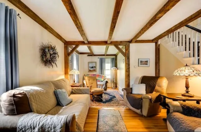 $339,900 | 1495 Main Street, Pittsburg, NH 03592