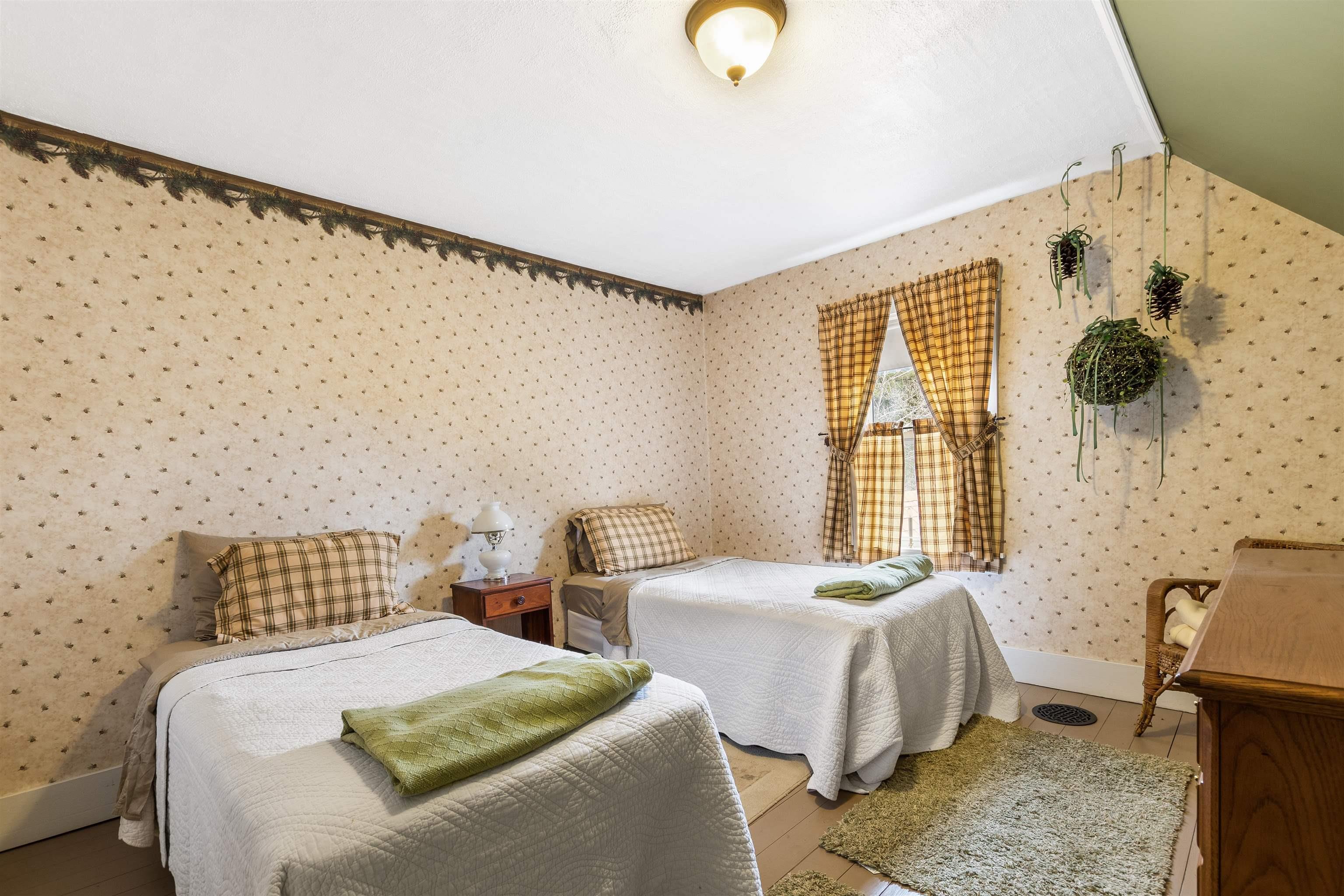 1495 Main Street Pittsburg, NH 03592 - Photo 49 of 60