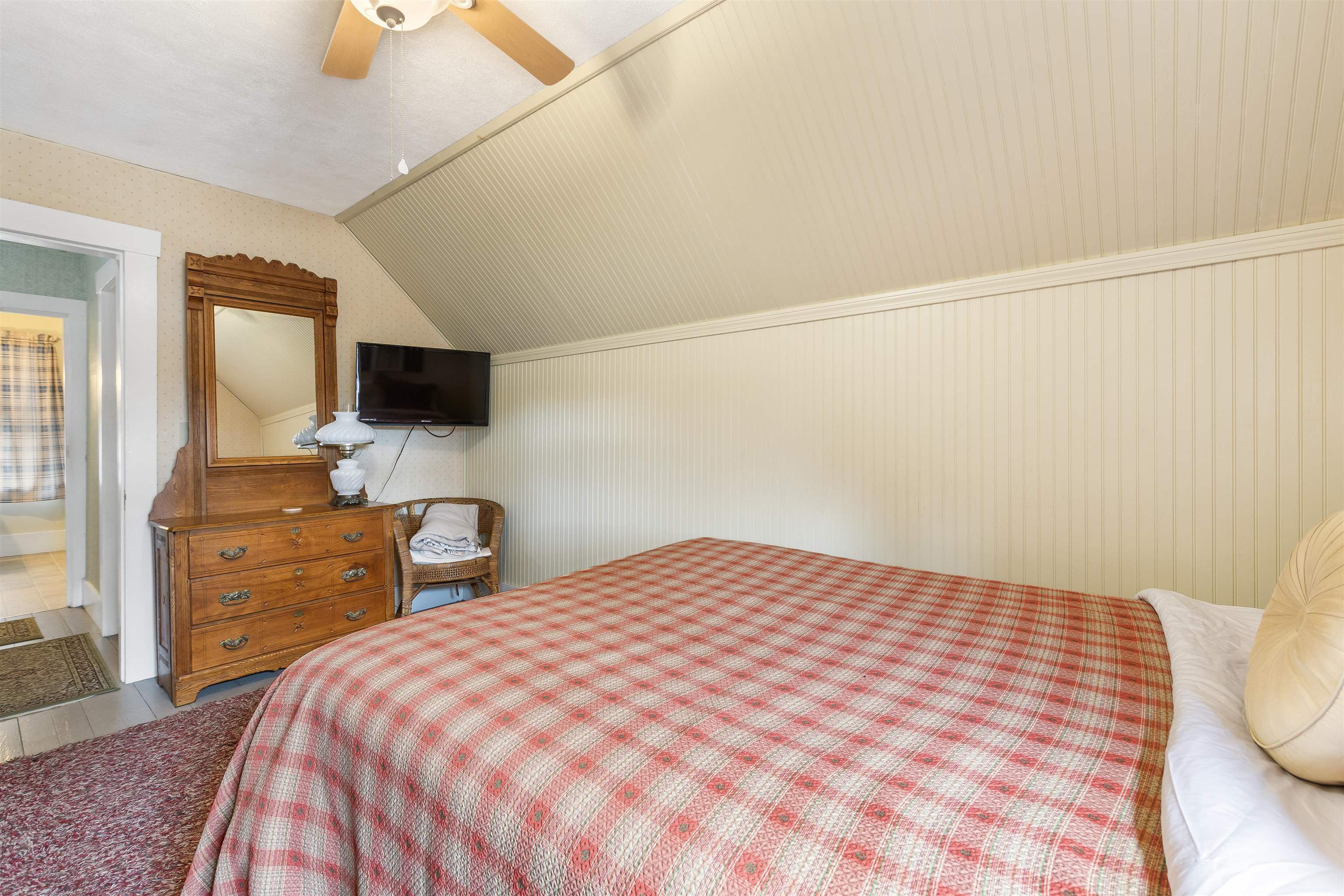 1495 Main Street Pittsburg, NH 03592 - Photo 55 of 60