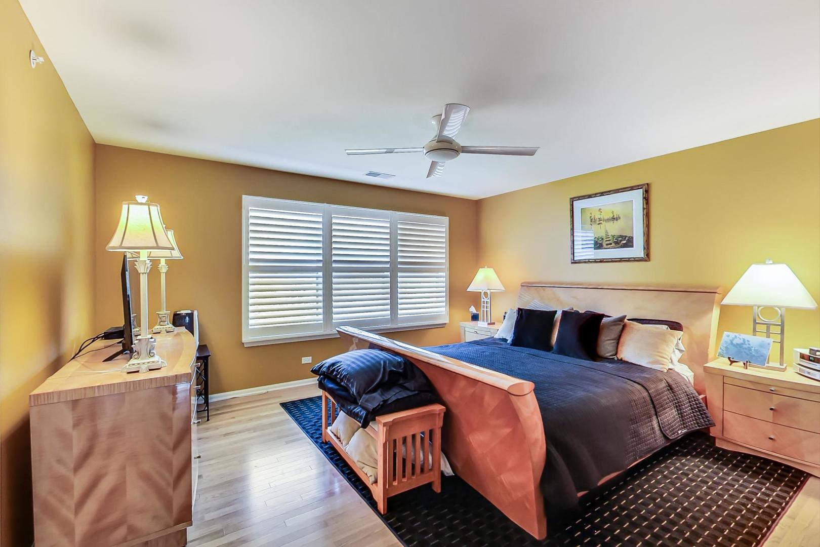 701 Lyster Road, Unit 701 Highwood, IL 60040 - Photo 22 of 38