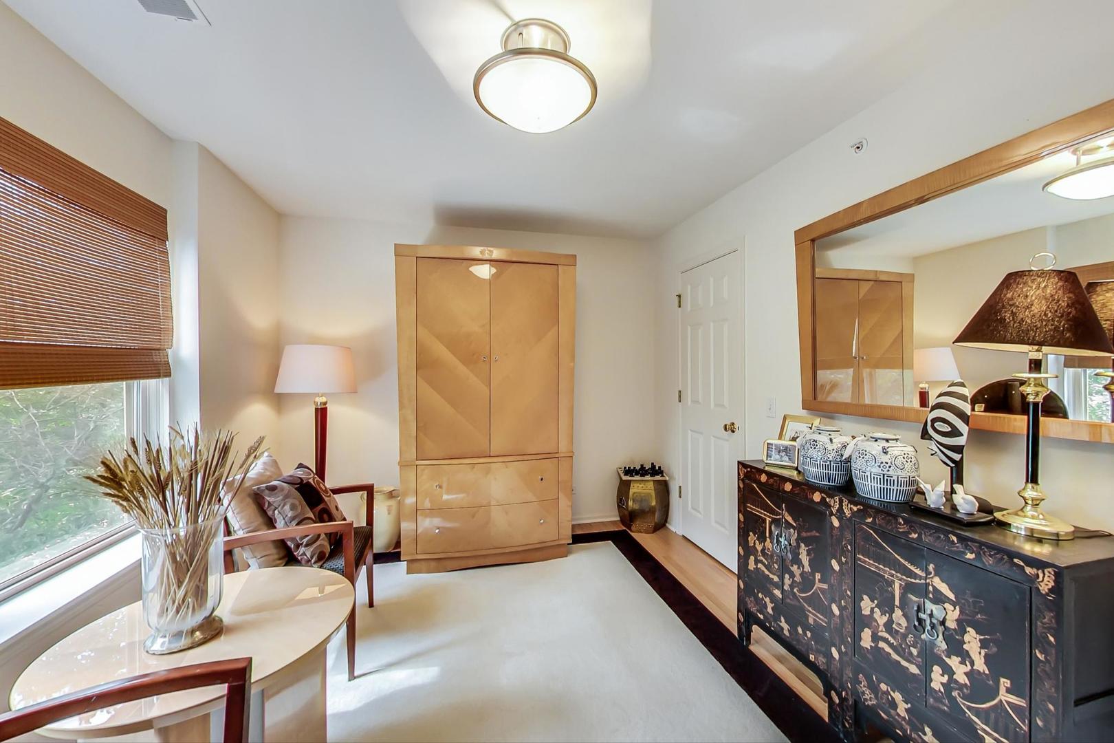 701 Lyster Road, Unit 701 Highwood, IL 60040 - Photo 27 of 38