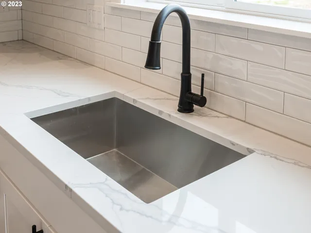 $469,900 | 316 Sunday Drive, Creswell, OR 97426