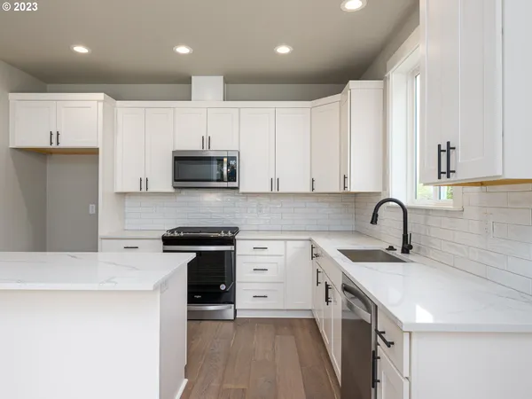 $469,900 | 316 Sunday Drive, Creswell, OR 97426