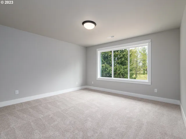 $469,900 | 316 Sunday Drive, Creswell, OR 97426