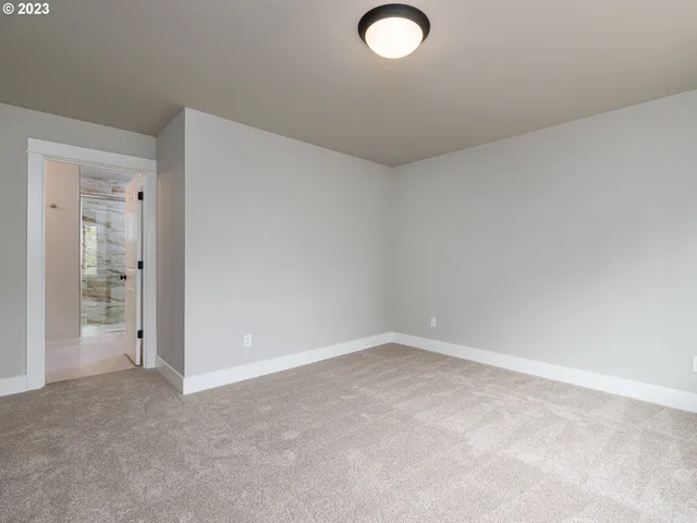 $469,900 | 316 Sunday Drive, Creswell, OR 97426