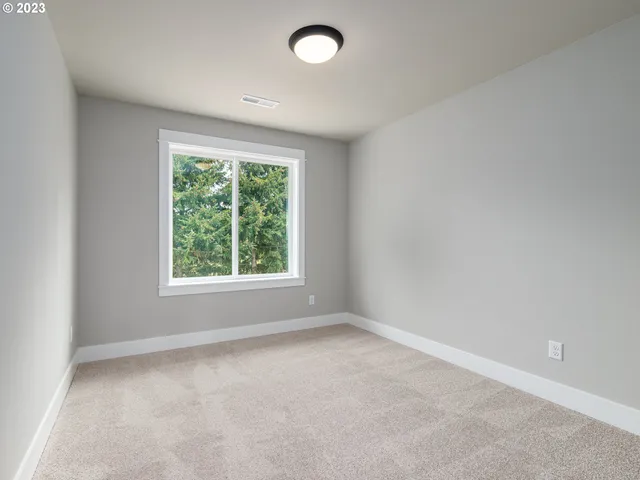 $469,900 | 316 Sunday Drive, Creswell, OR 97426