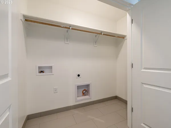 $469,900 | 316 Sunday Drive, Creswell, OR 97426