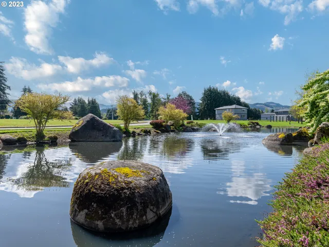 $469,900 | 316 Sunday Drive, Creswell, OR 97426