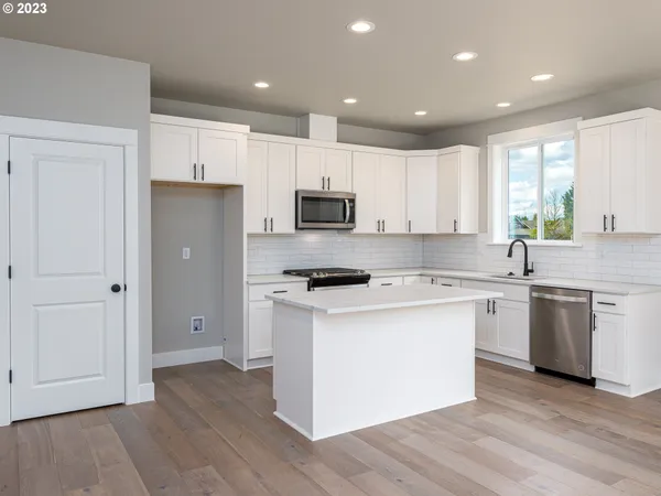 $469,900 | 316 Sunday Drive, Creswell, OR 97426