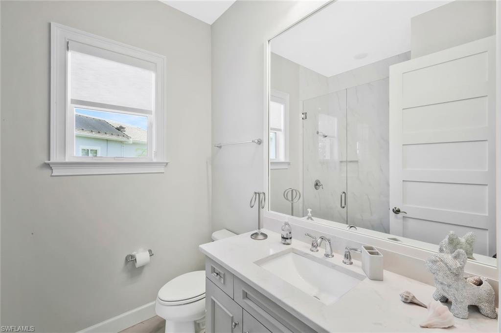 6072 Lucaya Way Naples, FL 34113 - Photo 23 of 40