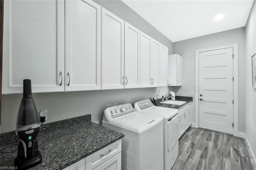 6072 Lucaya Way Naples, FL 34113 - Photo 24 of 40