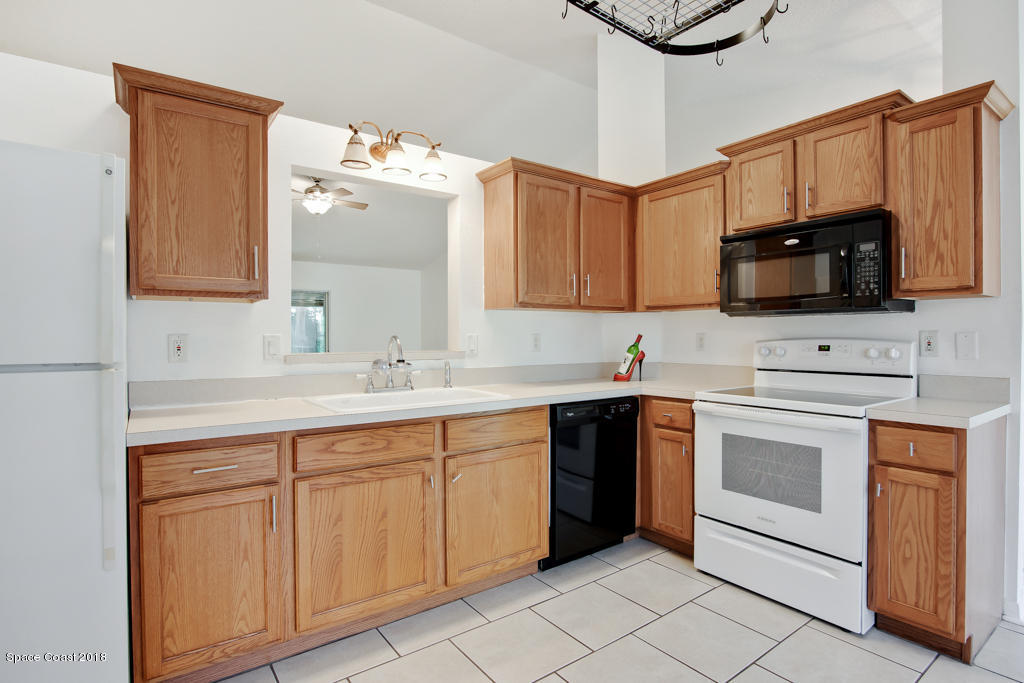 4850 Ancona Road Cocoa, FL 32927 - Photo 4 of 29 Kitchen 1B