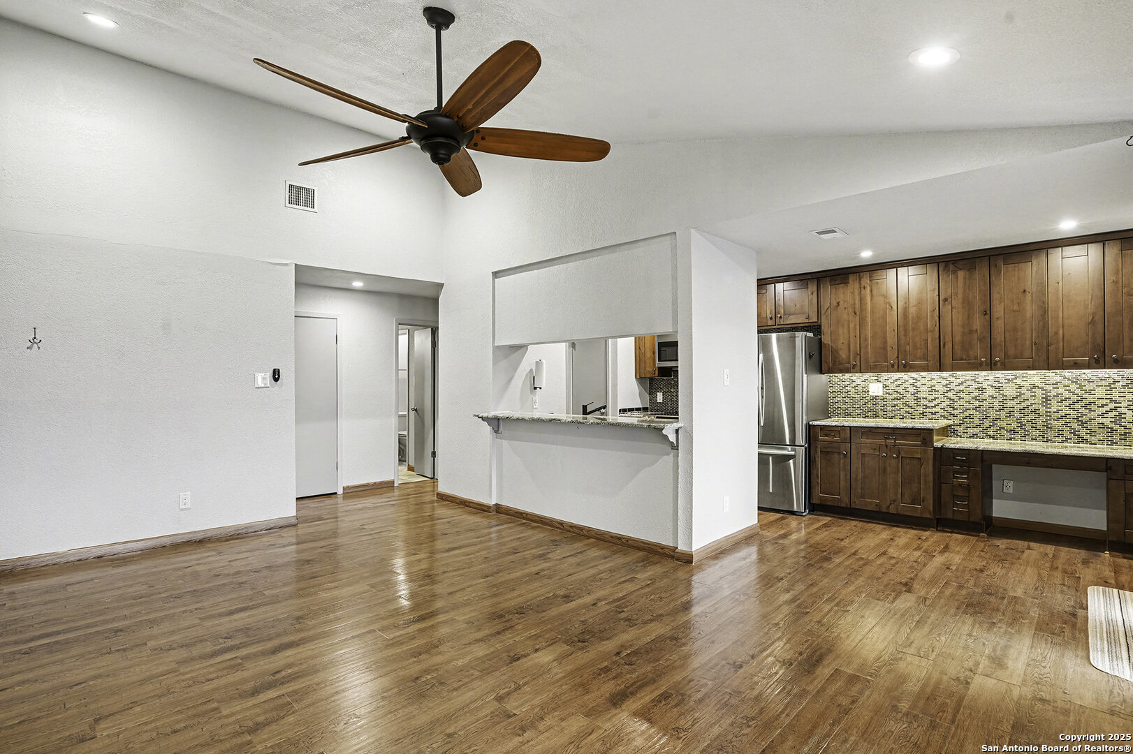 14343 Judson Road, Unit 302 San Antonio, TX 78233 - Photo 9 of 28