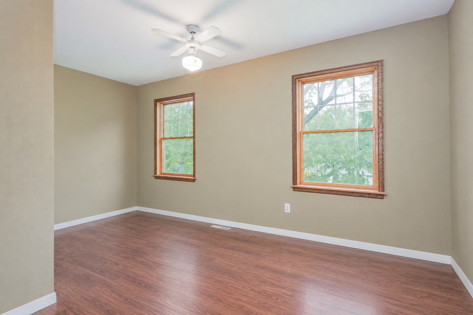 5510 Bryant Street Maple Plain, MN 55359 - Photo 36 of 43