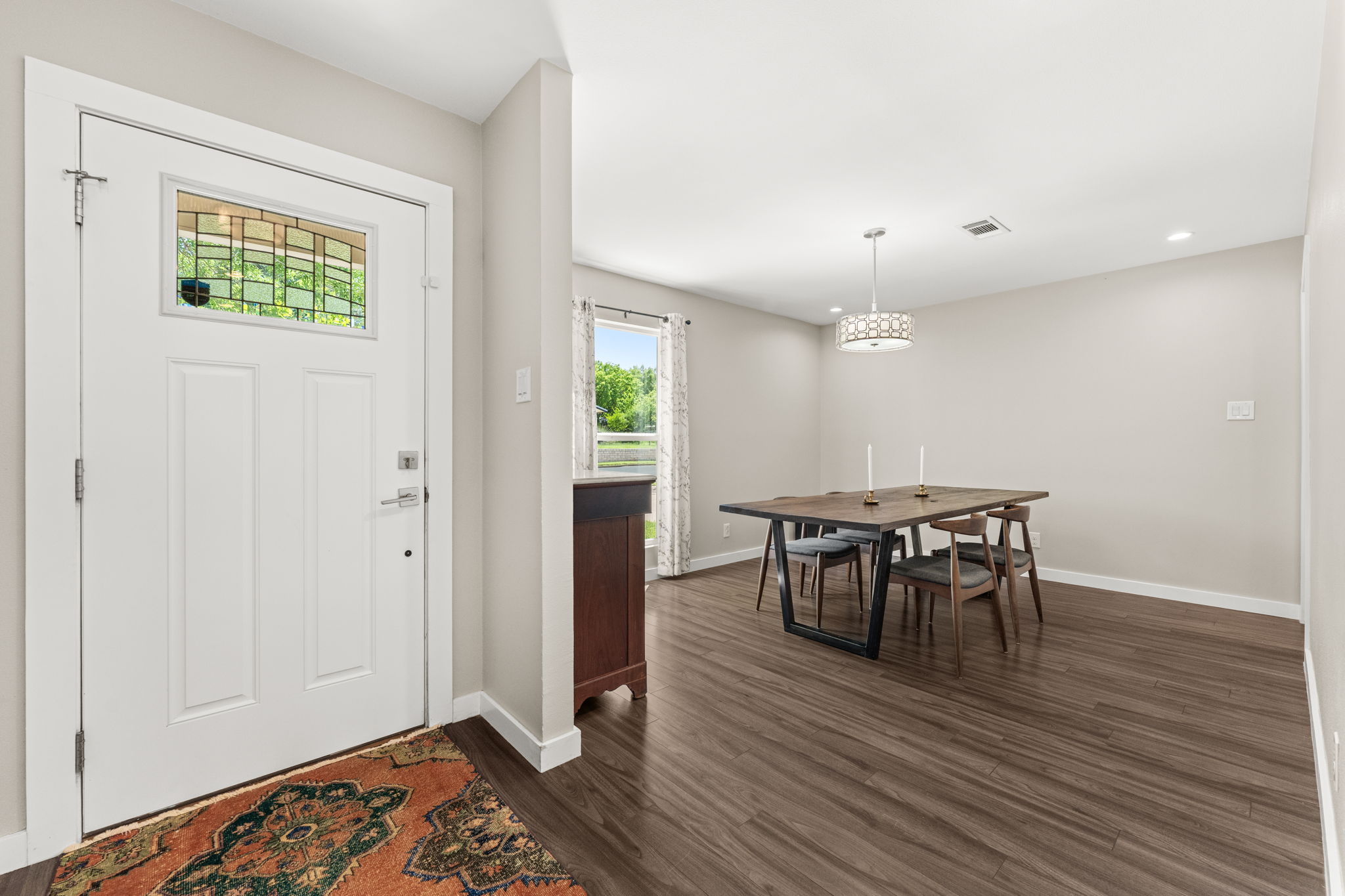 2602 Gettysburg Drive Austin, TX 78745 - Photo 4 of 28