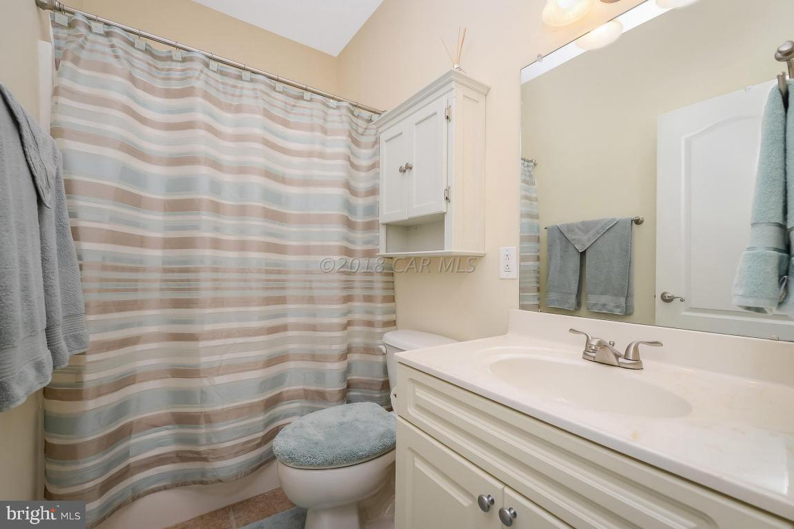 9823 Golf Course Road, Unit 4 Ocean City, MD 21842 - Photo 25 of 33 Gallery Image 25