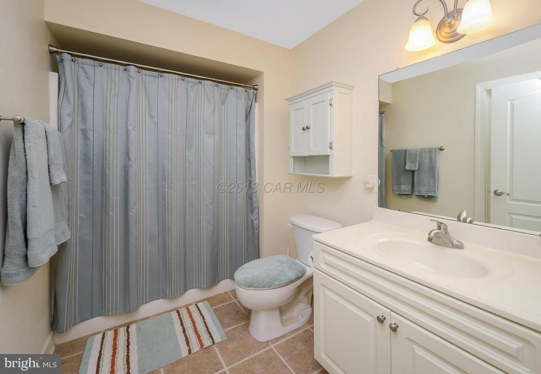 9823 Golf Course Road, Unit 4 Ocean City, MD 21842 - Photo 28 of 33 Gallery Image 28