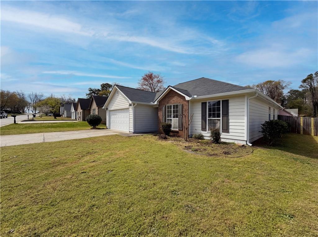 5939 Farmbrook Lane Rex, GA 30273 - Photo 6 of 20