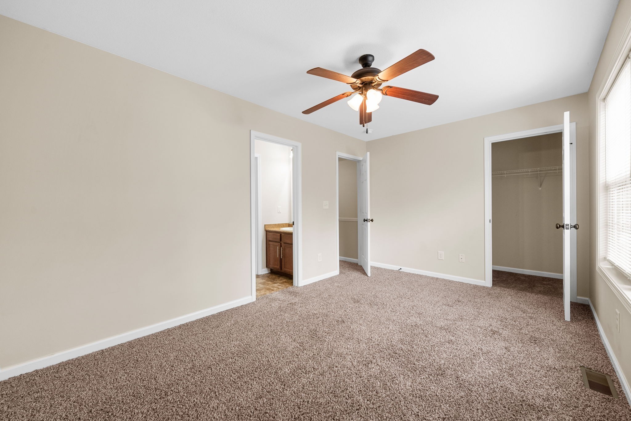 770 Needmore Road, Unit 39 Clarksville, TN 37040 - Photo 11 of 14