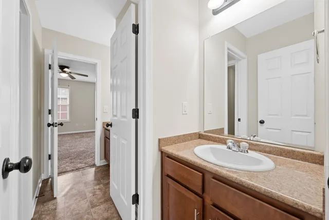 $1,195 | 770 Needmore Road, Unit 39, Clarksville, TN 37040