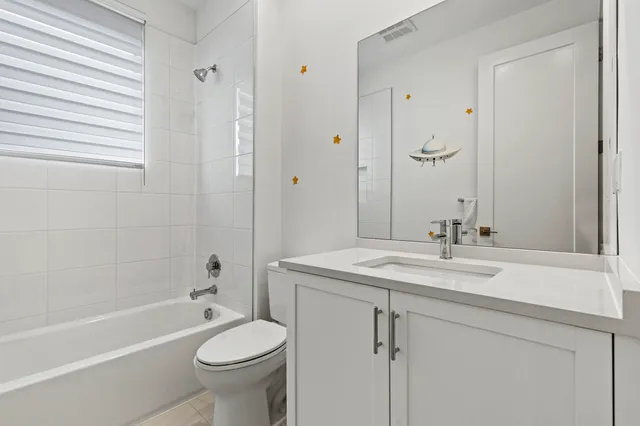 $17,000 | 12884 Wingspan Court, Palm Beach Gardens, FL 33412