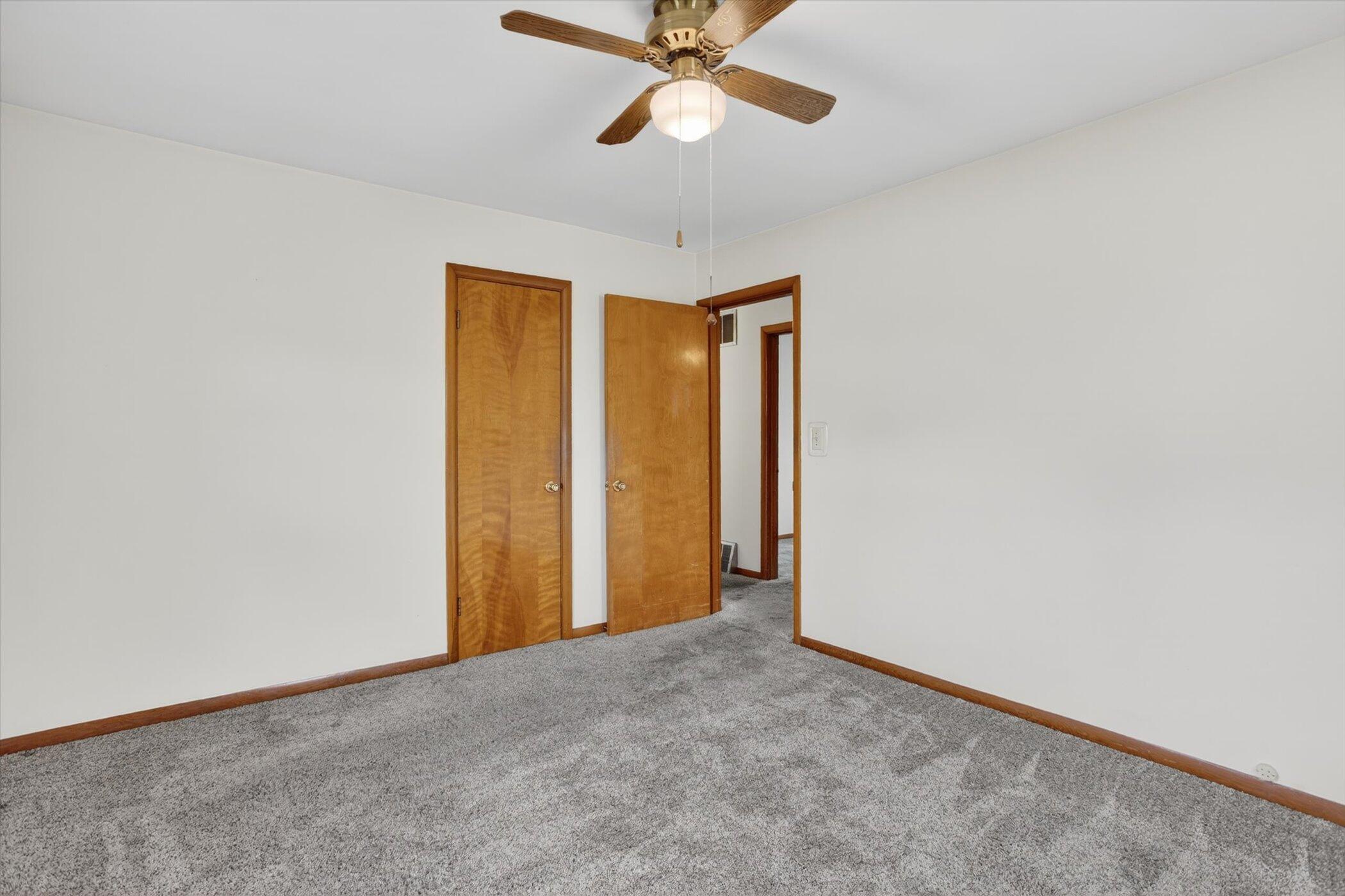 3363 South 60th Street Milwaukee, WI 53219 - Photo 15 of 35 38-3363-S-60th-St-Milwaukee-WI-53219-Win