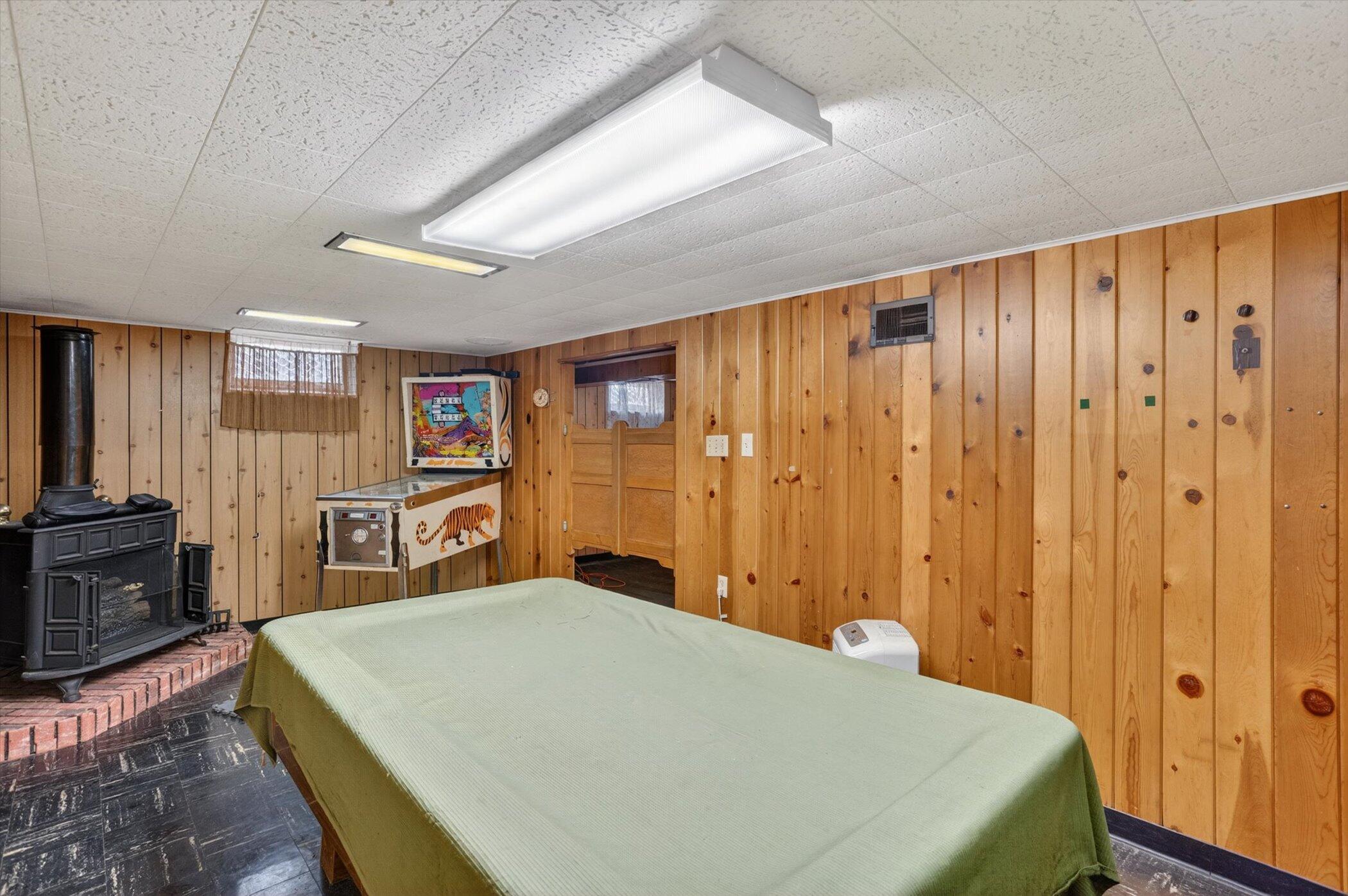3363 South 60th Street Milwaukee, WI 53219 - Photo 26 of 35 55-3363-S-60th-St-Milwaukee-WI-53219-Win