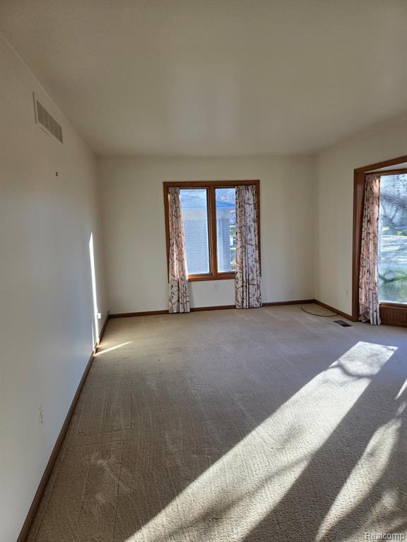 23229 Rochelle Street Macomb, MI 48042 - Photo 25 of 39 Gallery Image 25