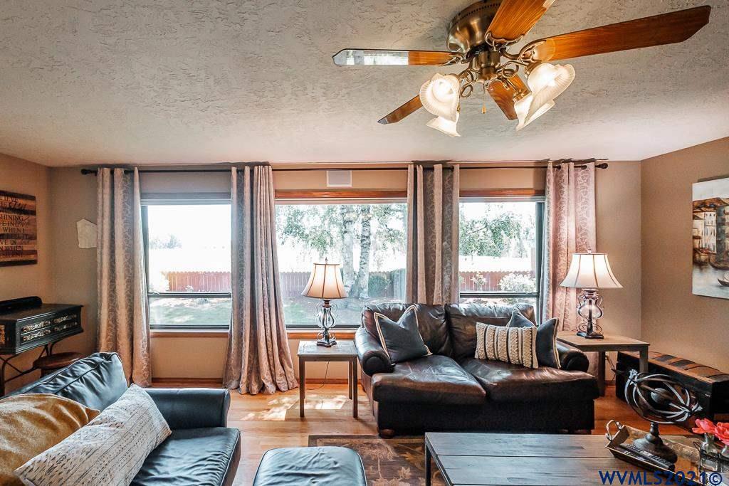 1732 Belmont Loop Southwest Albany, OR 97321 - Photo 18 of 41
