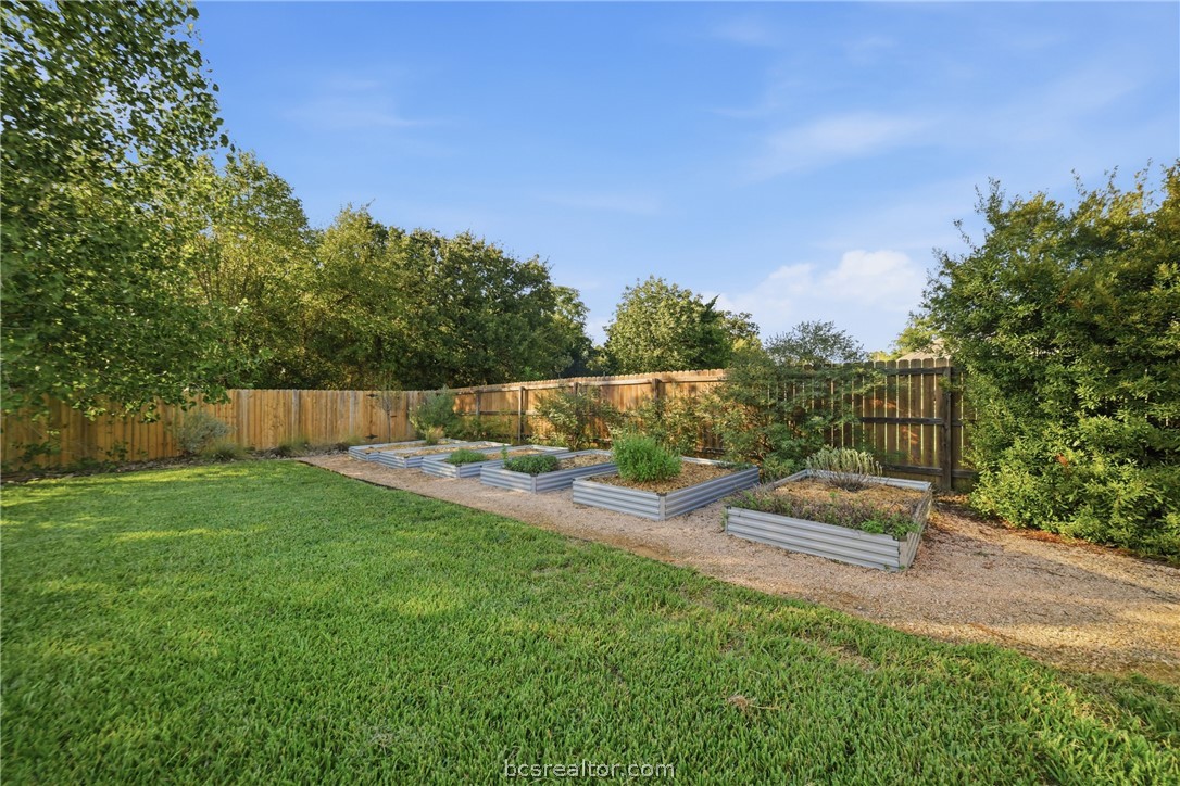 4816 Knight Drive Bryan, TX 77802 - Photo 36 of 42 Gallery Image 36