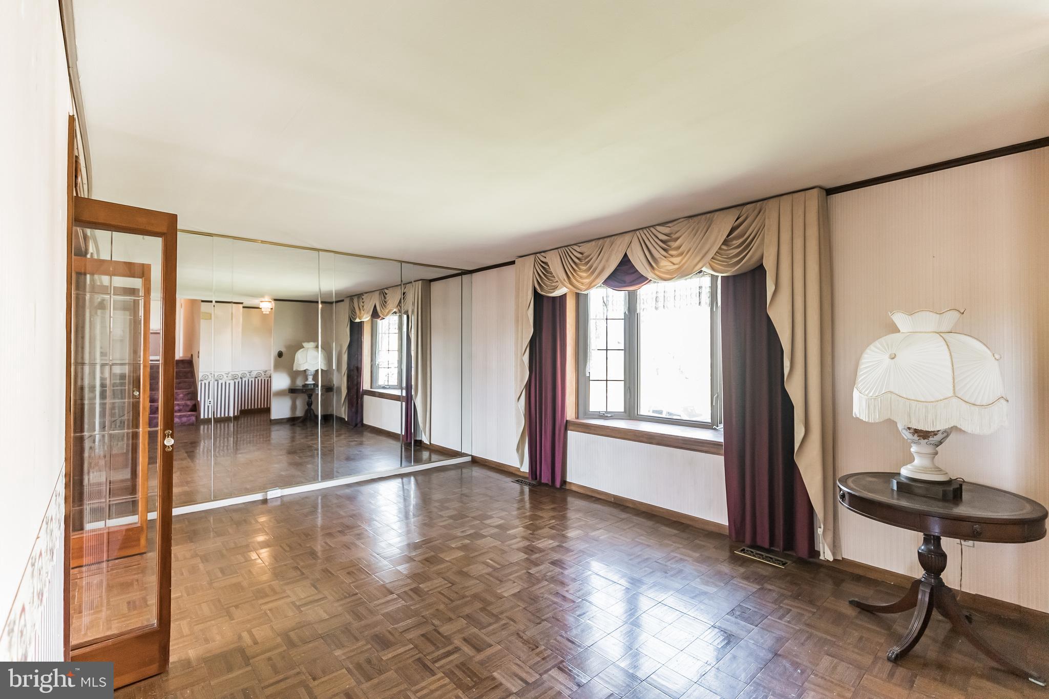 3605 Harvest Road Bensalem, PA 19020 - Photo 2 of 30 Living Room