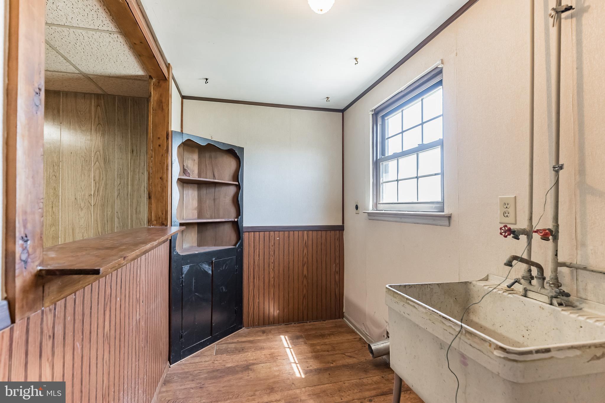 3605 Harvest Road Bensalem, PA 19020 - Photo 26 of 30 Laundry