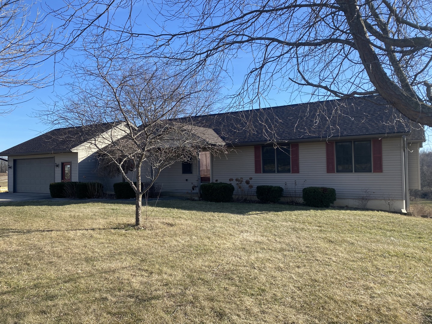 21097 Lincoln Road Sterling, IL 61081 - Photo 2 of 66