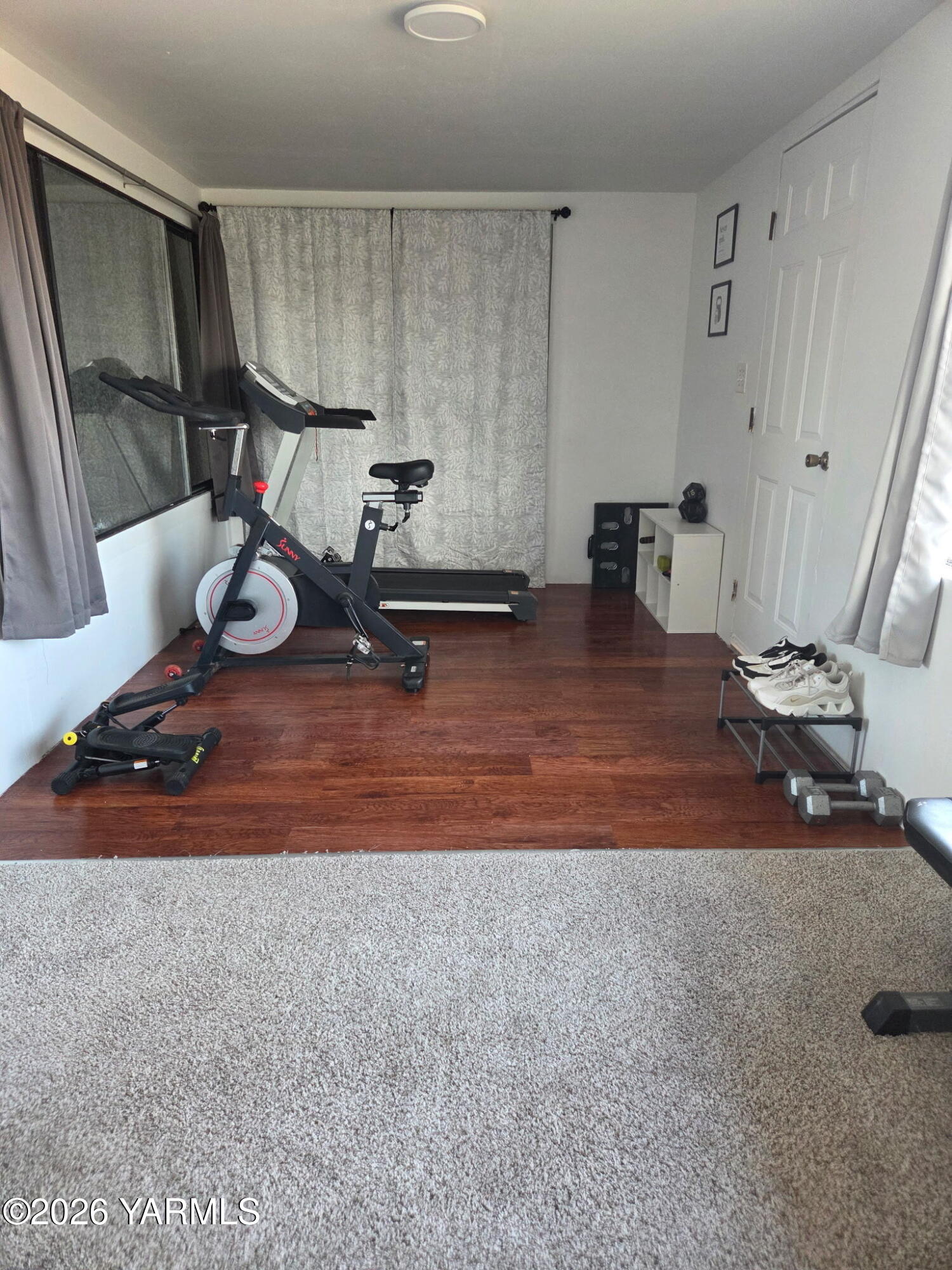 101 West Slavin Road Yakima, WA 98903 - Photo 21 of 37 a view of a room with gym equipment
